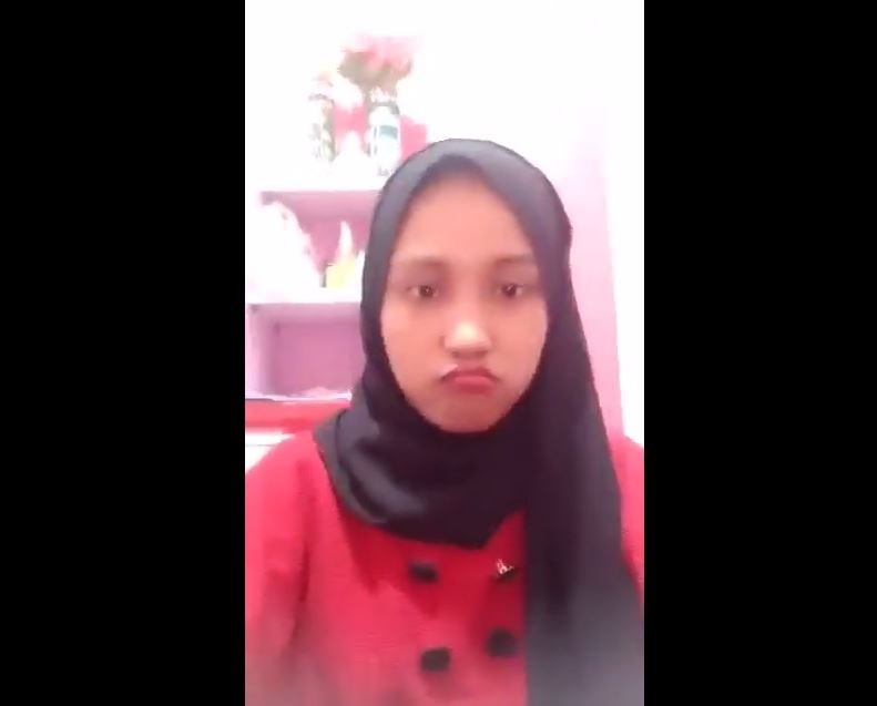 Hijab Mungil Tapi Sangat Pro Dalam Hal Iclik Dengan Pacar Viral Indo 2025