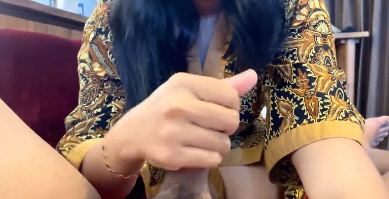 Viral Indo Gemoy ABG Cantik Kasih Toturial Open BO Lelaki Yang Baru Pertama Kali Top